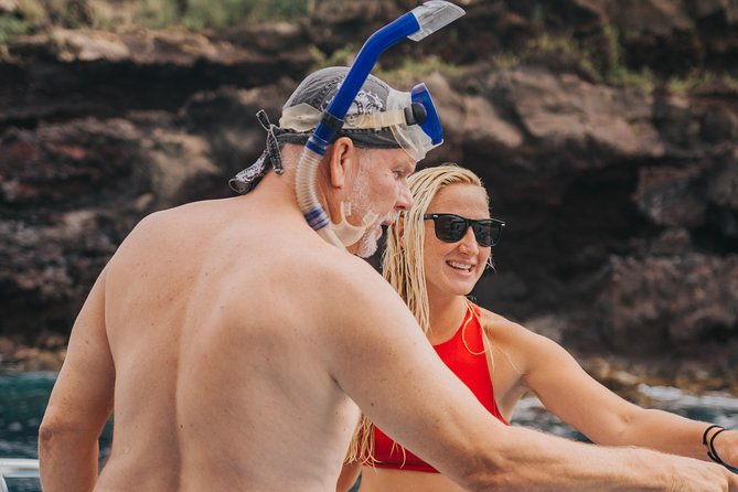 deluxe-snorkel-dolphin-watch-aboard-a-luxury-catamaran-from-kailua-kona