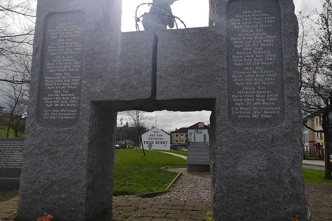 derry-city-the-bloody-sunday-story-walking-tour