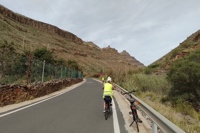 e-bike-rental-80-km-battery-life-gran-canaria-mountains-or-coast