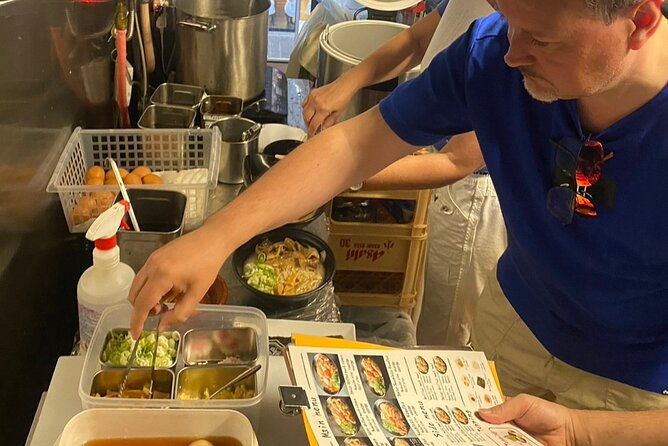 easy-ramen-making-experience-in-kabukicho-shinjuku