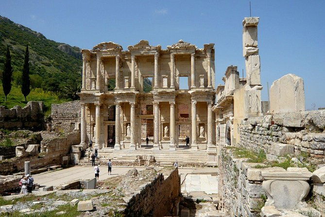 ephesus-tour-with-virgin-mary-from-izmir-all-inclusive