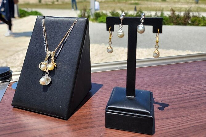 experience-extracting-pearls-from-akoya-oysters%e3%80%80osaka