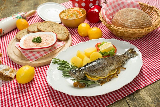 folklore-dinner-with-unlimited-drinks-4course-menu