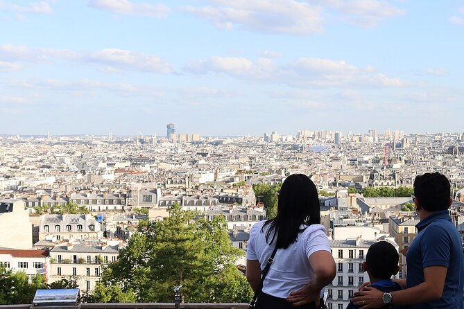 full-day-private-tour-of-paris-in-a-van-with-photoshoot-included