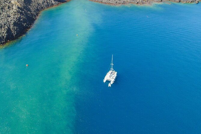 full-day-santorini-catamaran-private-cruise-with-meal-and-transfer