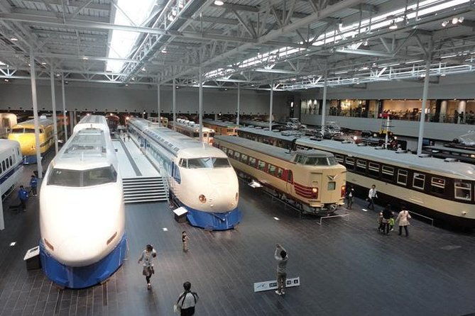 guided-half-day-tourpm-to-nagoya-castle-and-modern-technology-at-scmaglev