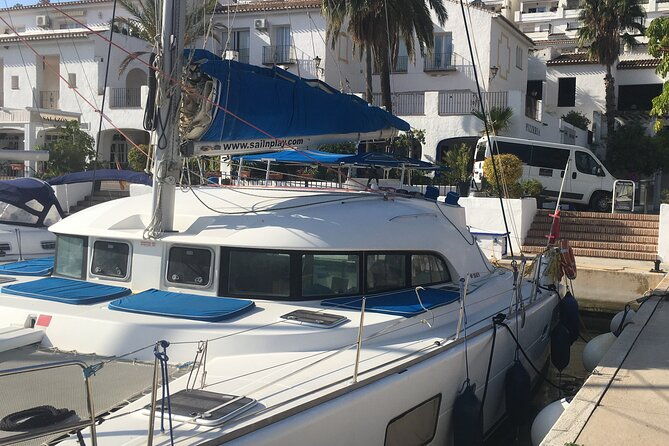 half-day-luxury-catamaran-sailing-cruise-in-granada