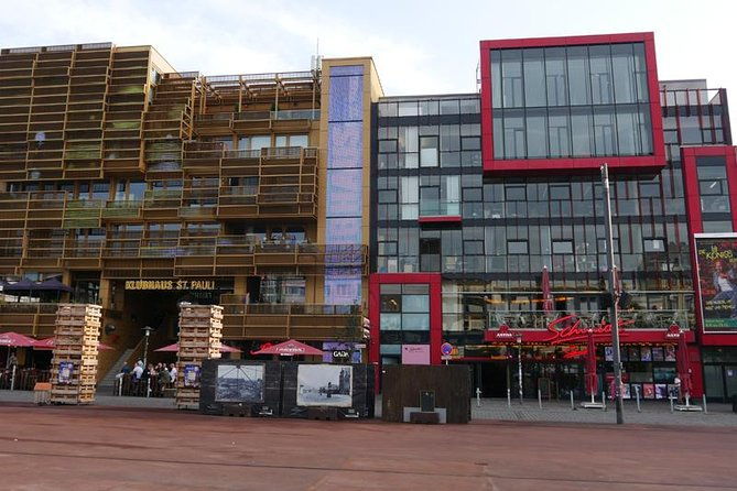 hamburg-reeperbahn-small-group-walking-tour