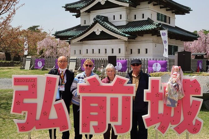 hirosaki-full-day-private-tour-with-government-licensed-guide