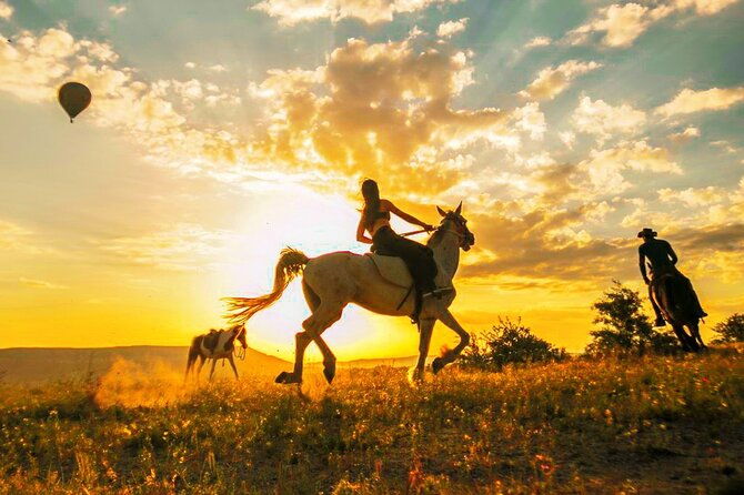 horse-riding-in-the-valleys-of-cappadocia