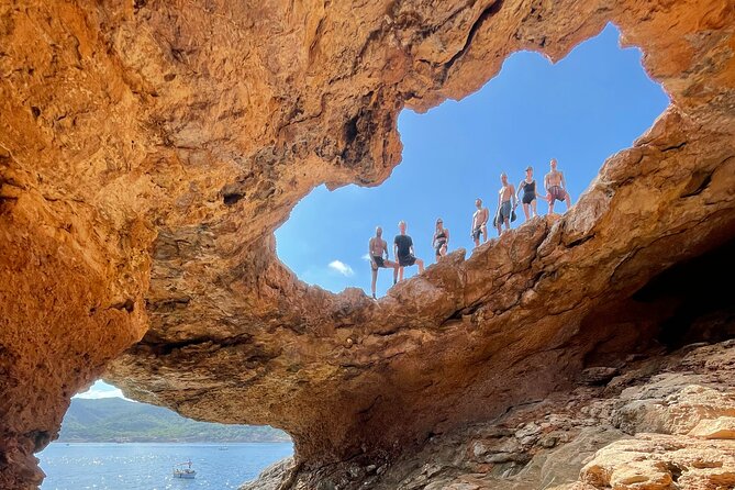 ibiza-transformative-hiking-experience-in-the-heart-of-nature