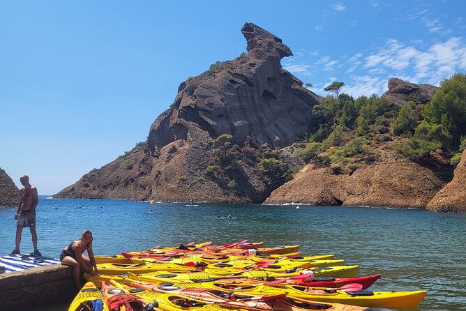 kayak-tour-at-calanques-national-park-ciotat