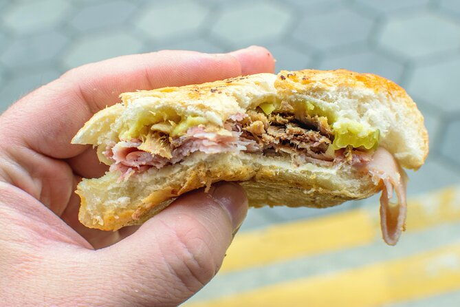 key-west-historic-seaport-food-walking-tour