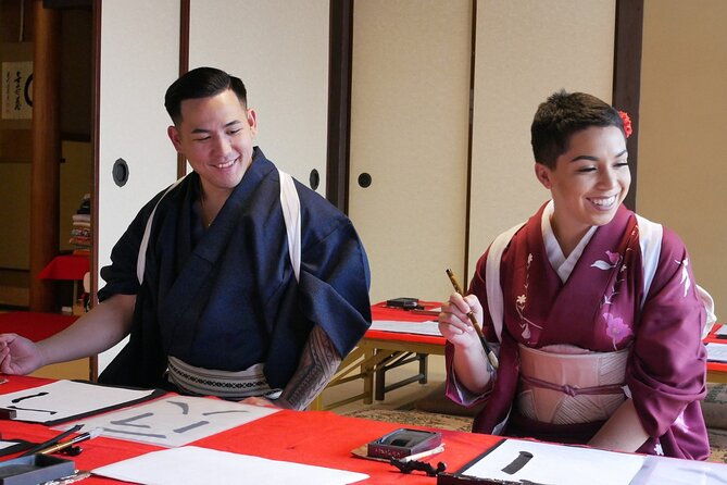 kimono-and-calligraphy-experience-in-miyajima