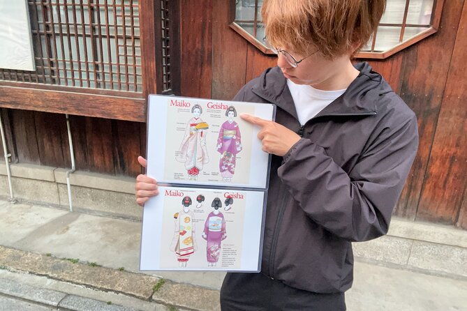 kyoto-learn-geisha-culture-stroll-scenic-streets-of-gion-2