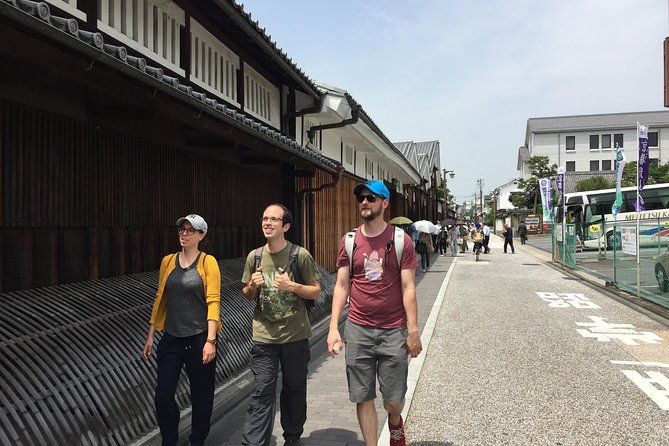 kyoto-sake-tasting-near-fushimi-inari