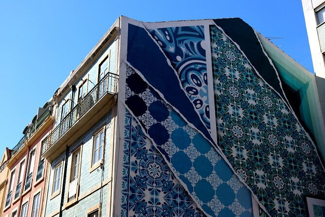 lisbon-street-art-and-lookout-point-tour