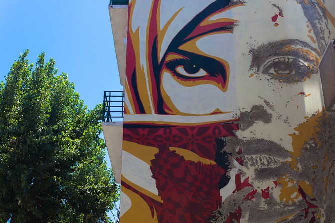 lisbon-street-art-private-tuk-tuk-tour-with-pickup