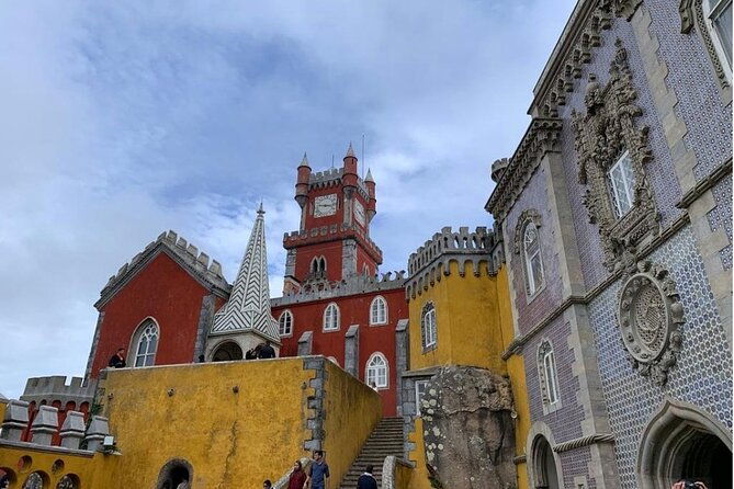 lisbon-super-saver-2-day-sintra-cascais-fatima-nazare-and-obidos-small-group-day-trips