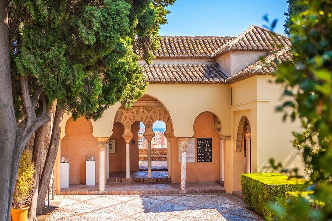 malaga-walking-tour-gibralfaro-alcazaba-catamaran-cruise