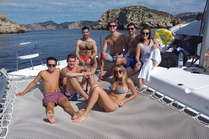 mallorca-catamaran-small-group-cruise-with-tapas-4-hours