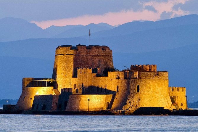 mercedes-private-tour-nafplio-corinth-canal-nemea-wine-tasting