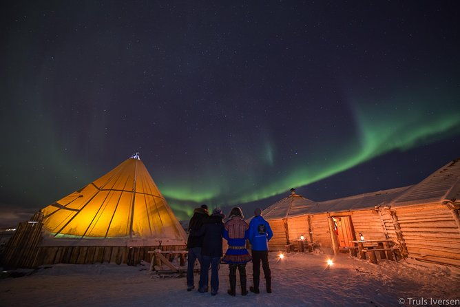 night-reindeer-sledding-with-camp-dinner-and-chance-of-northern-lights