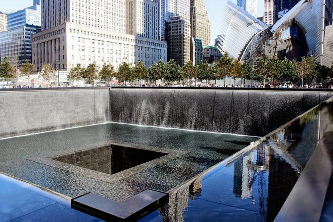 nyc-city-tour-statue-of-liberty-9-11-memorial-wall-street