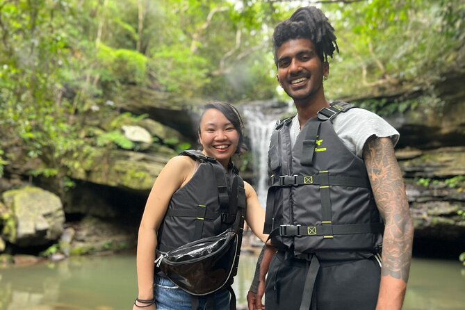 okinawa-iriomote-sup-or-canoe-and-sightseeing-in-yubujima-island