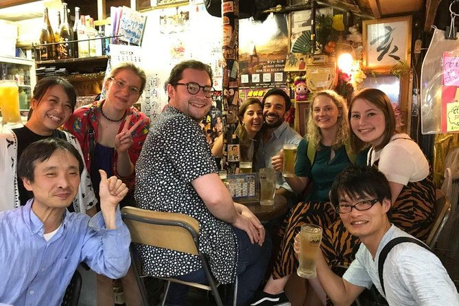osaka-bar-hopping-night-walking-tour-in-namba