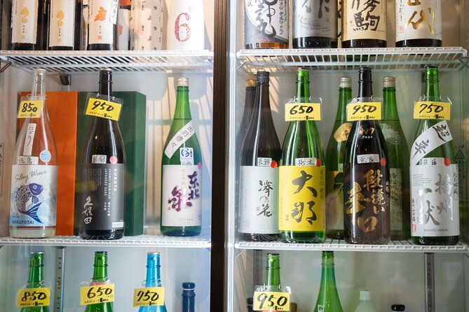 osaka-local-bar-crawl-in-dotombori-uranamba-area