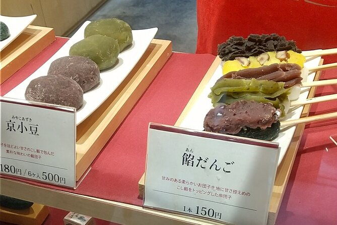 osaka-spring-daytime-cherry-blossom-food-tour