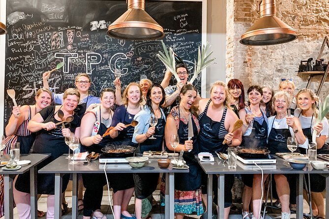 paella-cooking-class-with-professional-chef-four-course-dinner