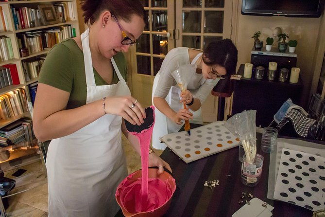 paris-french-macarons-small-group-baking-class-with-a-chef