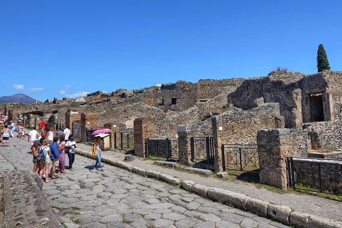 pompeii-skip-the-line-ticket-with-guided-tour