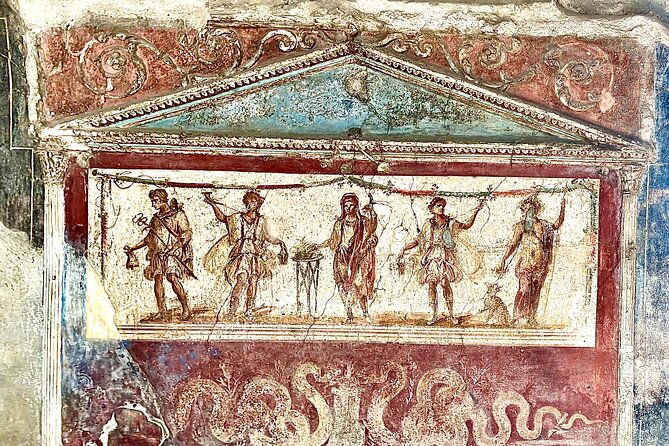 pompeii-tour-of-2-hours-and-30-minutes-with-archaeological-guide