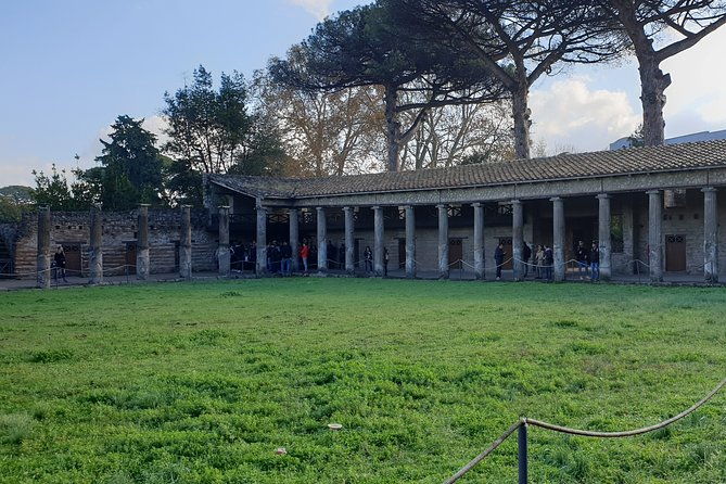 pompeii-tour-with-entrance-ticket