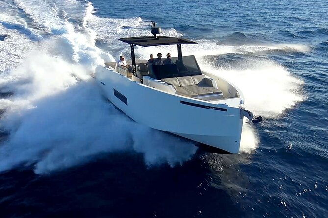 private-5-hour-cruise-on-brand-new-luxury-yacht-in-mykonos-para-voce