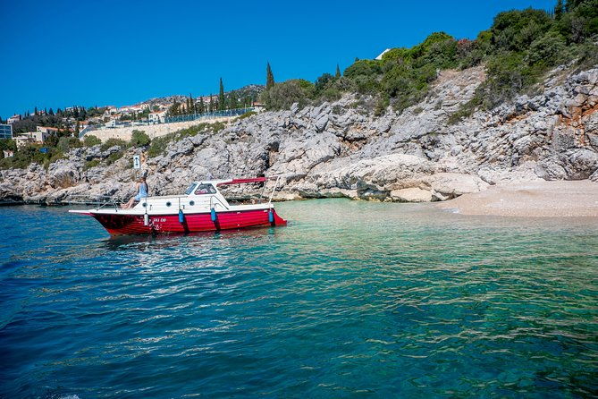 private-boat-tour-explore-the-islands-find-hidden-caves-and-try-snorkelling