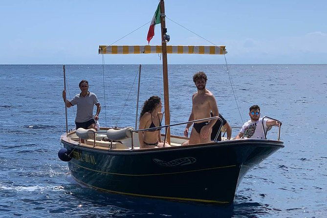 private-boat-tour-of-capri-relax-tour-three-hours