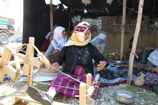 private-bodrum-village-tour-1-glass-free-local-wine