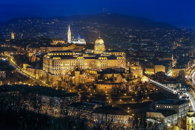 private-car-transfer-from-prague-to-budapest-with-2-hour-stop