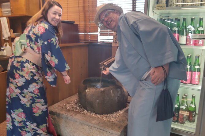 private-fujinomiya-town-in-kimono-guided-tour-c-g