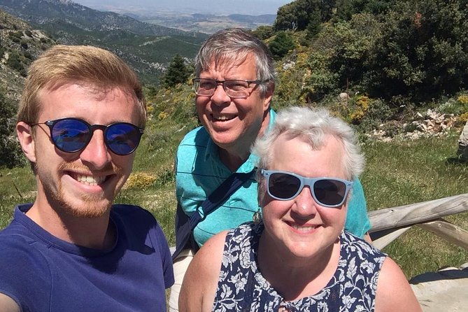 private-guided-day-trip-to-the-white-villages-and-ronda-from-seville