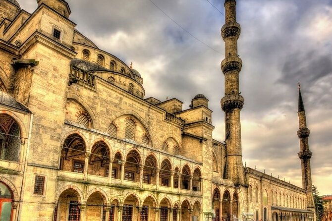 private-hagia-sophia-sultanahmet-blue-mosque-cistern-bazaar-tour