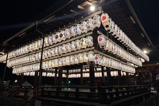 private-kyoto-night-tour-historic-walk-at-gion-and-fushimi-2