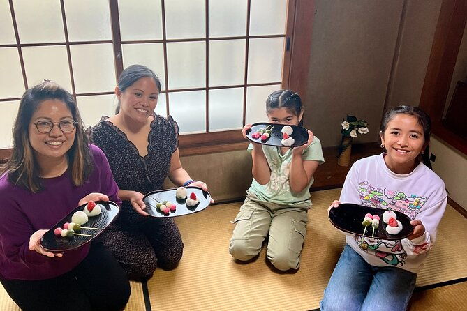 private-mochi%e3%83%bbmatcha-sweets-making-class-near-shibuya-area