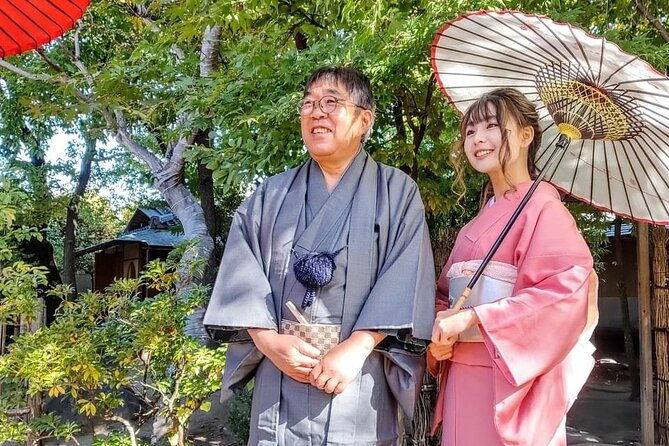 private-tea-ceremony-in-a-traditional-guest-house