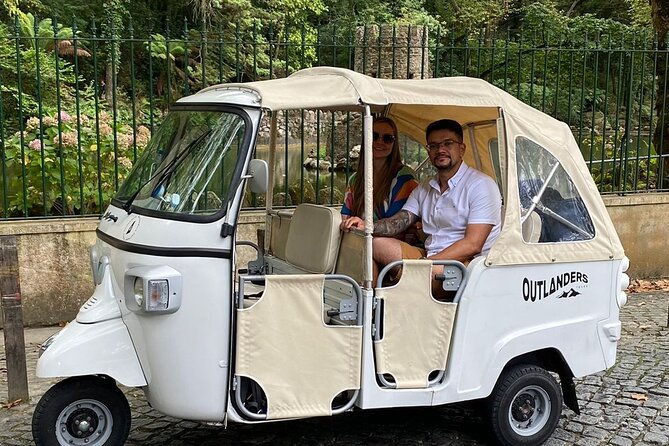 private-tuk-tuk-tour-around-sintra