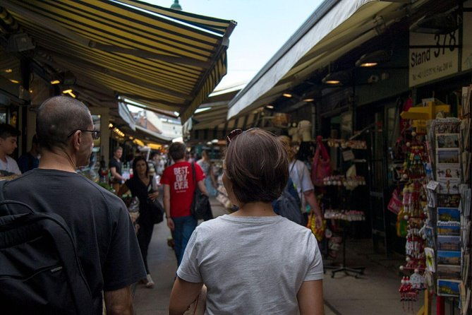 private-vienna-food-coffee-and-market-walking-experience